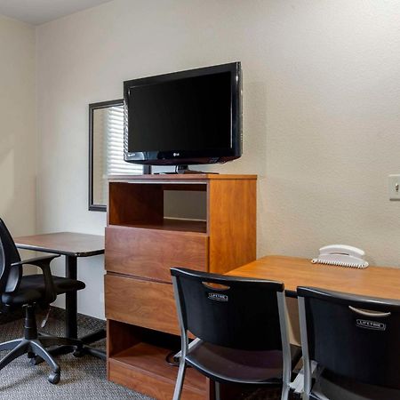 Woodspring Suites Raleigh Garner Edmondson Екстериор снимка