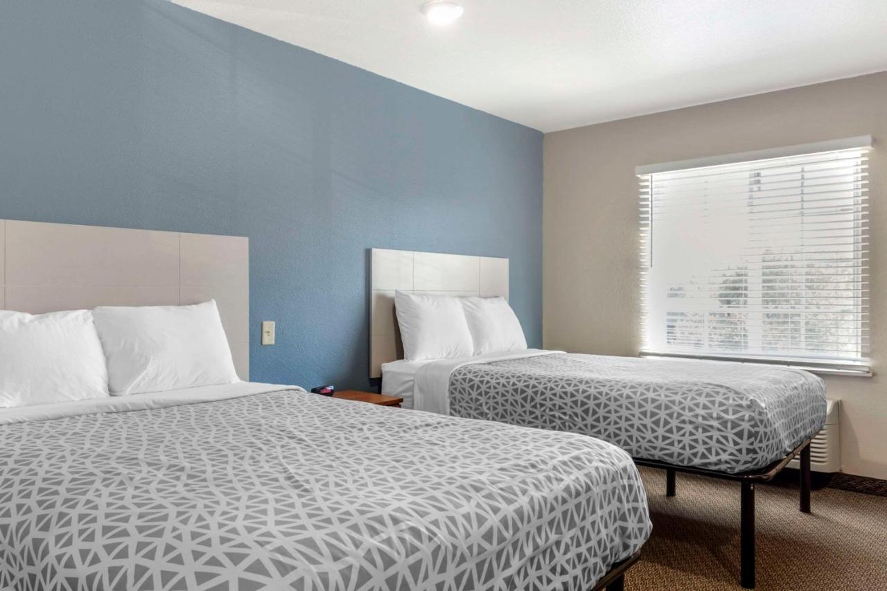 Woodspring Suites Raleigh Garner Edmondson Екстериор снимка