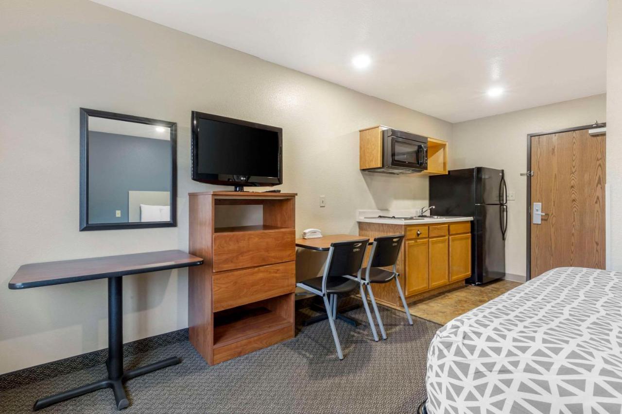 Woodspring Suites Raleigh Garner Edmondson Екстериор снимка