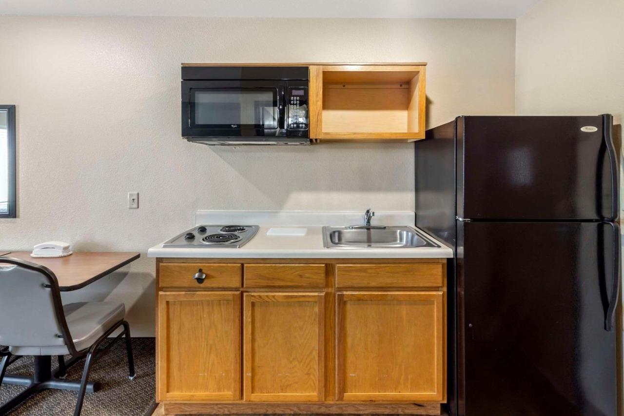Woodspring Suites Raleigh Garner Edmondson Екстериор снимка